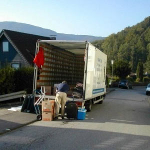 Furniture Shipping services to Holland Furniture Shipping services to Holland
